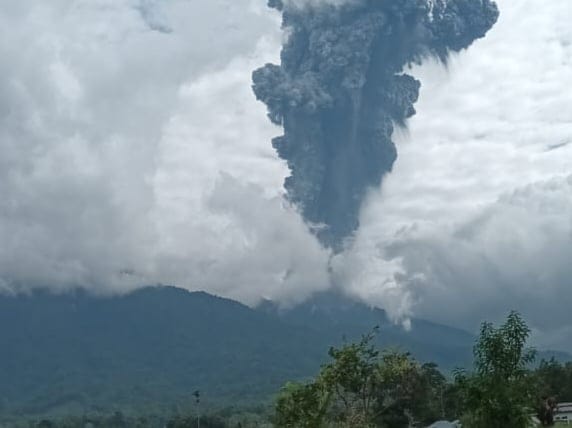 Erupsi Gunung Marapi Sumbar