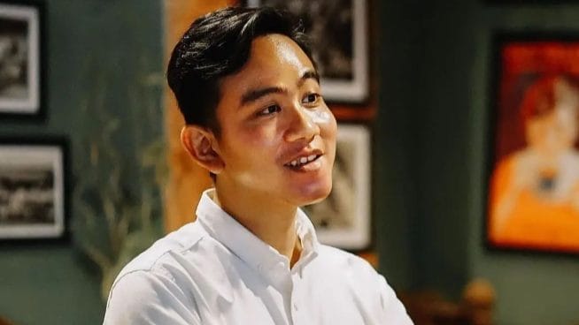 Calon wakil presiden nomor urut 2 Gibran Rakabuming Raka berjanji akan memberikan upah yang layak kepada pekerja. (Foto: instagram/gibran_rakabumiing)