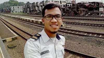 Profil Julian Dwi Setiono meninggal di tempat kecelakaan kereta maut di Cicalengka. (Foto: Tangkapan layar/ Twitter: @ZulianDS)