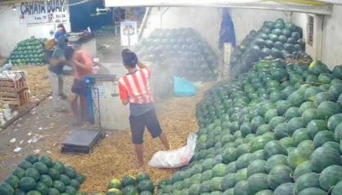 Fakta-fakta Pedagang Buah Disiram Air Keras hingga Dibacok dan Meninggal Dunia