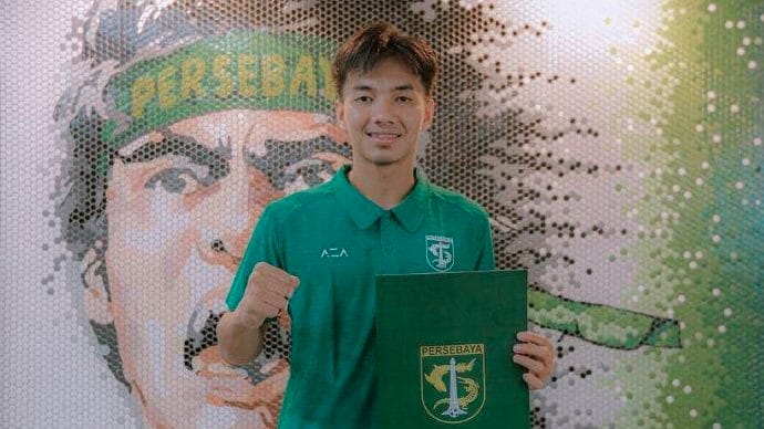 Profil dan biodata Muhammad Iqbal, seorang gelandang Persebaya yang berhasil menjadi seorang pencetak gol tercepat hingga membuat pelatih Persebaya Paul Munster kaget.