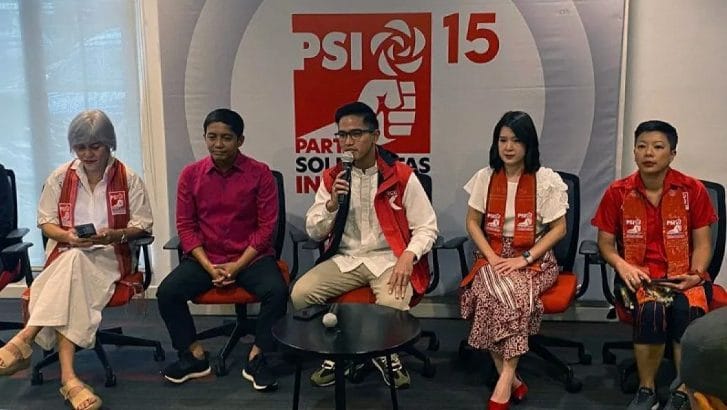 Guru Besar Ilmu Politik Universitas Islam Negeri (UIN) Syarif Hidayatullah Jakarta, Burhanuddin Muhtadi, mengamati lonjakan drastis dalam perolehan suara Partai Solidaritas Indonesia (PSI) yang terjadi belakangan ini.