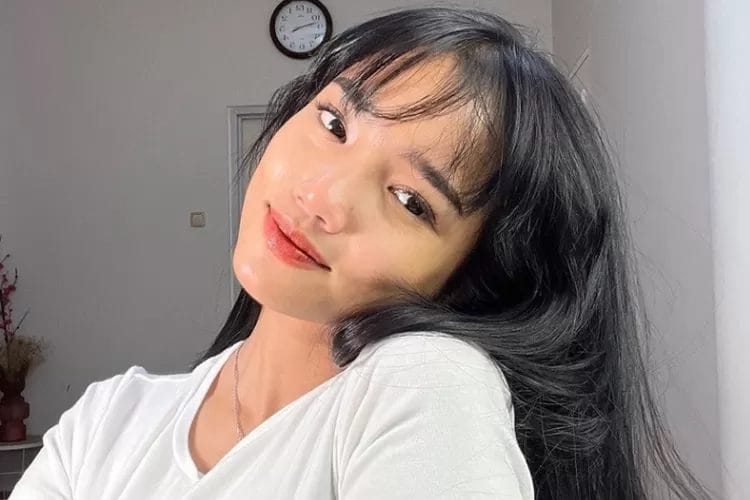 Profil Fujianti Utami Putri