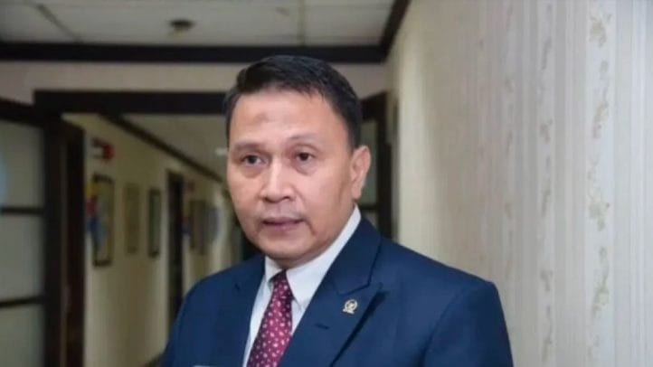 Ketua DPP Partai Keadilan Sejahtera (PKS), Mardani Ali Sera, memberikan tanggapan terhadap penolakan Partai Gelora terhadap usulan PKS untuk bergabung dalam pemerintahan yang dipimpin oleh Presiden dan Wakil Presiden terpilih, Prabowo Subianto dan Gibran Rakabuming Raka.