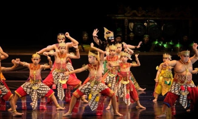 Pertunjukan seni tari di Kota Solo. (FOTO: Pemerintah Kota Surakarta)