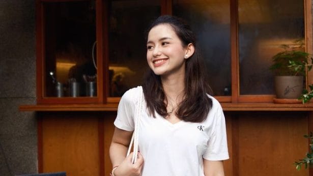 Profil dan Biodata Sarah Menzel, Calon Istri Azriel Hermansyah. (Foto: Instagram)