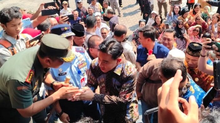 Gibran Rakabuming Raka Mundur dari Wali Kota Surakarta. (Foto: Antara)