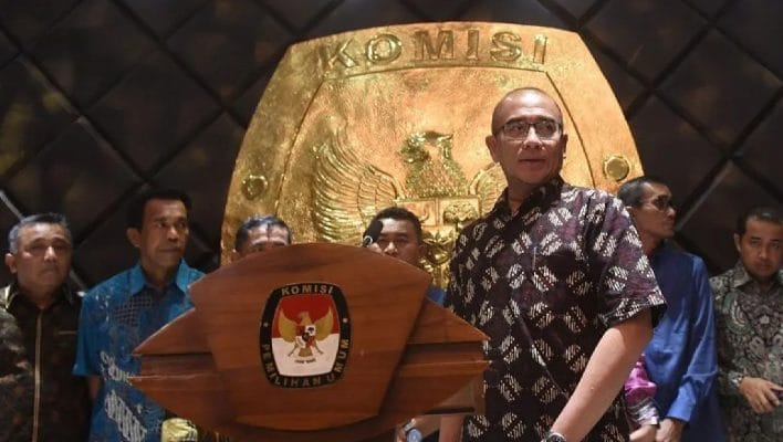 Pengamat politik sekaligus Direktur Eksekutif Indo Barometer, M Qodari, berpendapat bahwa pemberhentian Ketua KPU Hasyim Asy'ari tidak akan mempengaruhi pelaksanaan Pilkada 2024.