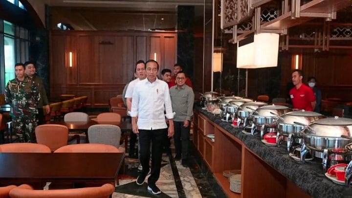 Presiden Joko Widodo (Jokowi) dikabarkan akan segera melakukan reshuffle kabinet. (Foto: Antara)