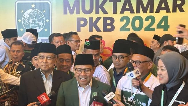 Cak Imin menggambarkan demokrasi sebagai "nafas bangsa" yang harus berjalan dengan baik dan tidak boleh terganggu oleh demokrasi jalanan yang tidak teratur.