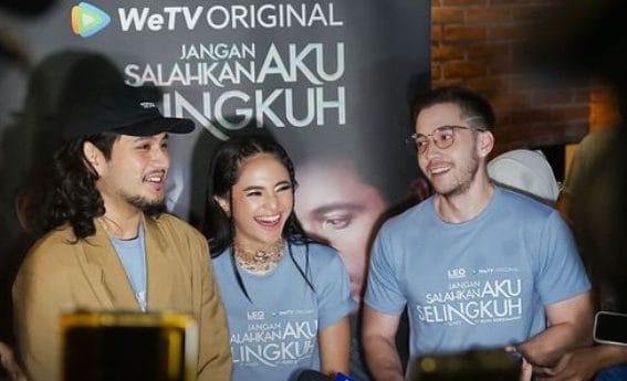 Press Conference Jangan Salahkan Aku Selingkuh