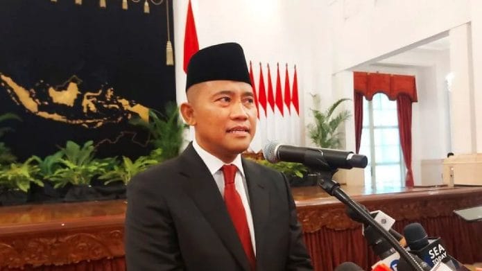 Eddy pernah menjabat sebagai Kapolres Hulu Sungai Selatan di Kalimantan Selatan, dan kemudian diangkat menjadi Kepala Bidang Investigasi Detasemen Khusus (Densus) 88 Anti Teror (AT) Polri. Kariernya di Densus 88 semakin berkembang ketika pada tahun 2014 ia diangkat sebagai Wakil Kepala Densus 88 AT, dan setahun kemudian menjadi Kepala Densus 88 AT.