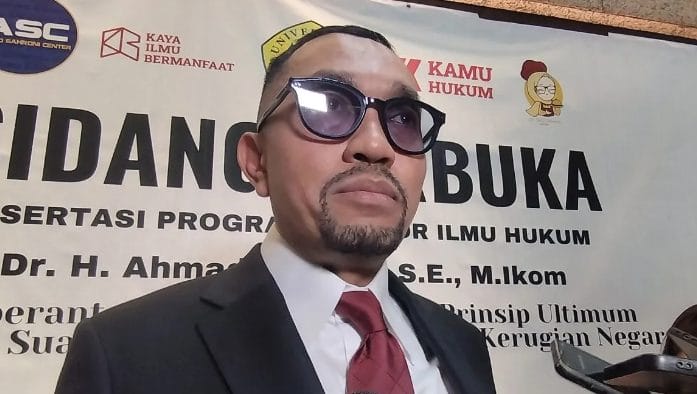 Ketua Harian Partai Gerindra, Sufmi Dasco Ahmad, menyatakan bahwa penunjukan Ahmad Sahroni telah disetujui oleh Koalisi Indonesia Maju (KIM) Plus. Pasangan ini mendapat dukungan dari 12 partai politik saat mendaftar ke KPU Jakarta.