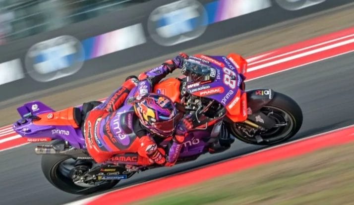 "Pertamina Mandalika International Circuit kembali menjadi tuan rumah event balap internasional, MotoGP. Ini menjadi kesempatan emas Indonesia untuk mengenalkan pariwisata Indonesia khususnya Mandalika sebagai destinasi sport tourism berkelas dunia," jelas Erick.