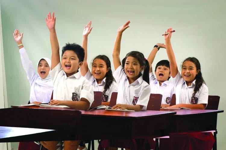 Sekolah Gratis di Jakarta Ditargetkan Terealisasi Juli 2025