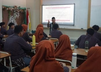 Wamendikdasmen kunjungi SMA Muhammadiyah 1 Yogyakarta, bahas inovasi pendidikan. (Foto: muhammadiyah.or.id)