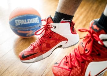 Rekomendasi sepatu basket terbaik untuk remaja. (Foto: Pixabay)